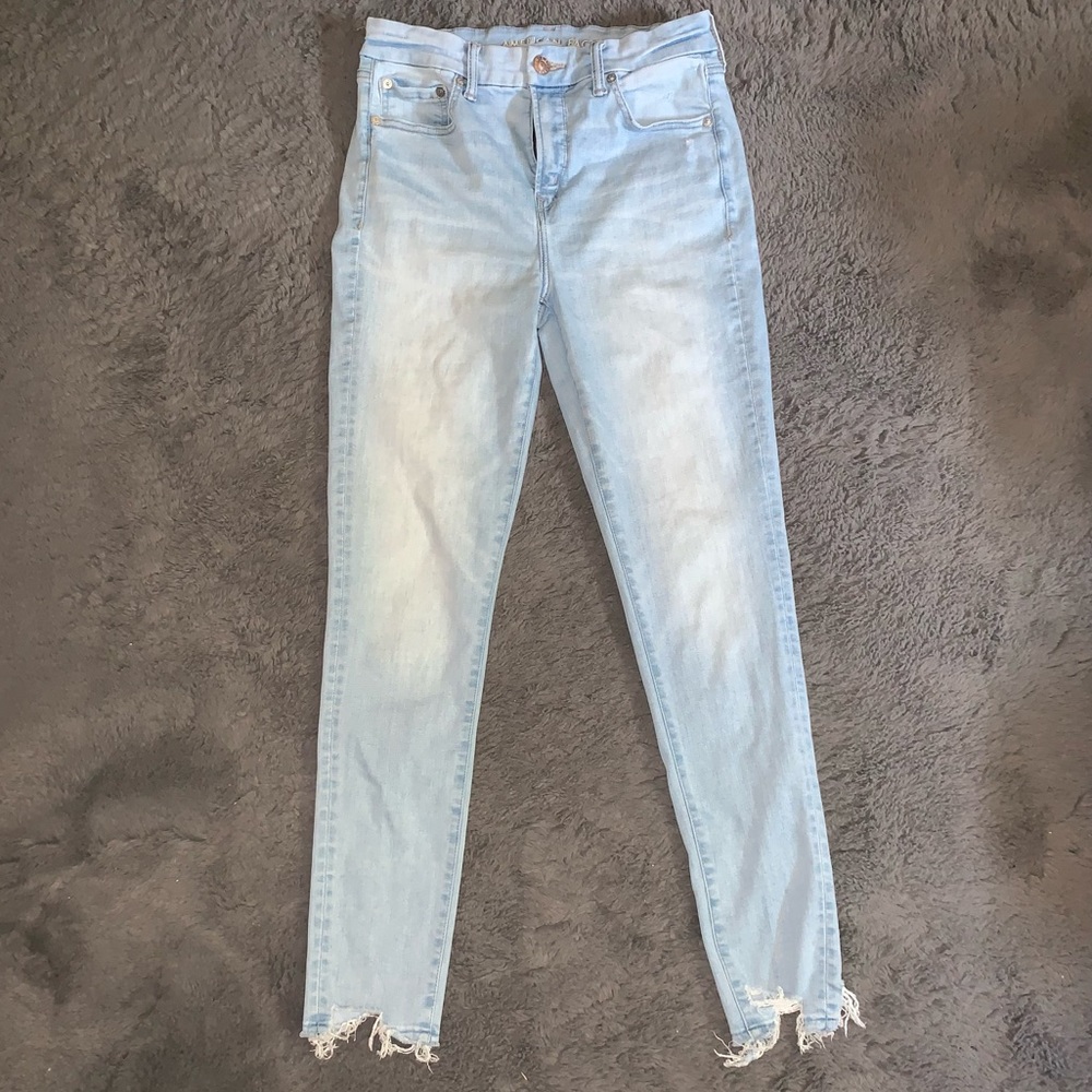 AEO🦅 Light Wash Luxe Hi-Rise Jegging